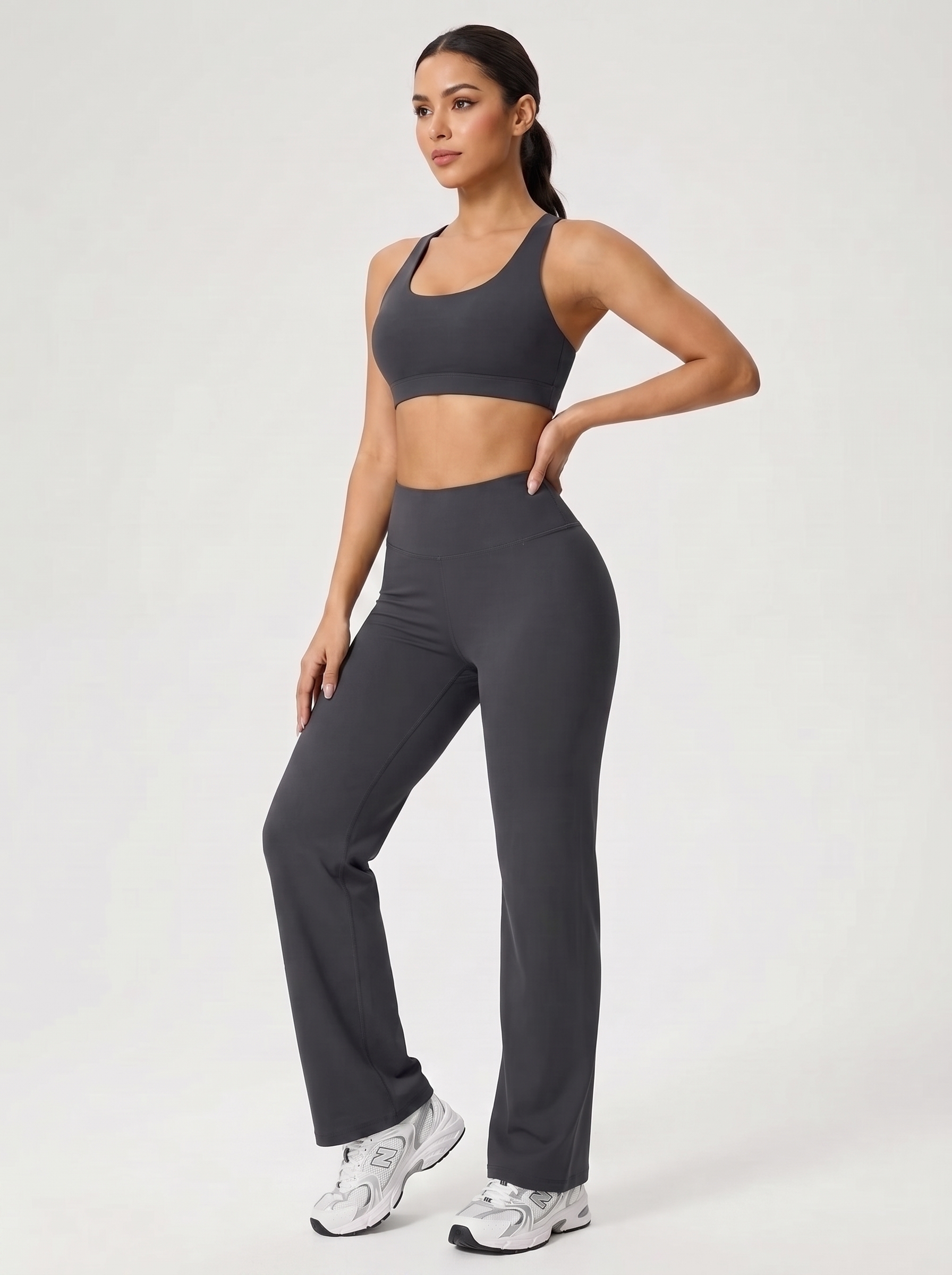 Essential Wide-Leg Pants 4